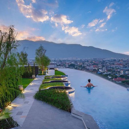 Luxury Condo Astra Sky River Condo Chiang Mai Extérieur photo